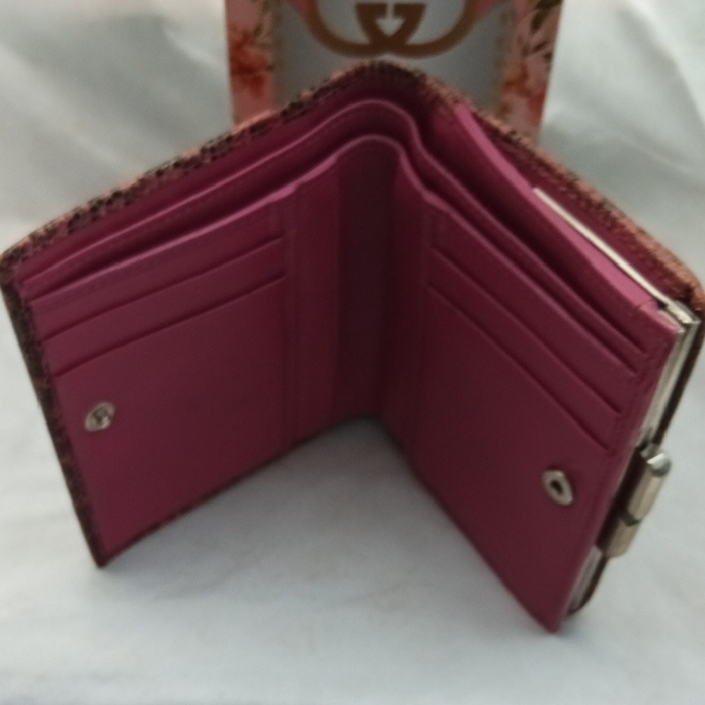 Cole Haan Fuchsia Leather Wallet Card Holder Made In Italy